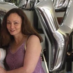 Meet your Posher, Dana